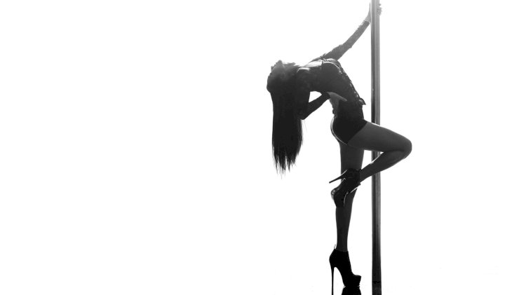 Pole Dance: 5 причин записаться на тренировку